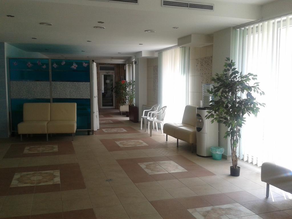 Hotel Vila Anna เตรนชิอาสกี เตปลิตเซ ภายนอก รูปภาพ